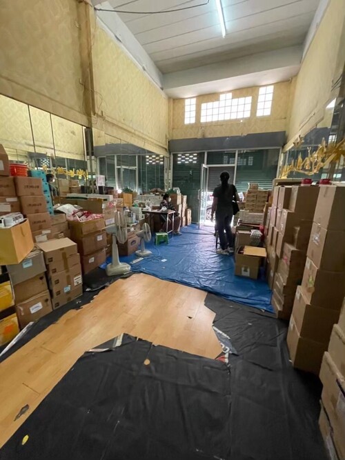 ขายตึกเดี่ยวอาคารพาณิชย์ 1 คูหา เจ้เล้ง  ขนาดหน้ากว้าง 5 เมตร ลึก 16 เมตร จำนวน 5 ชั้น