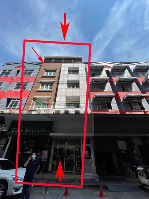 ขายพลาซ่าตึกแถวขนาดใหญ่ ติดกับอาคารเจ้เล้งพลาซ่า สามารถทำเป็นศูนย์การค้าเล็กๆ หรือ พลาซ่า ได้ 