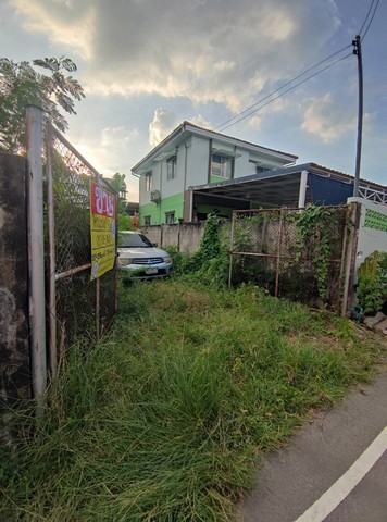 ขายที่ดิน เนื้อที่ 31.6 ตร.วา    ซ.บุญมี5 ถ.บุญมี   กระทุ่มแบน จ.สมุทรสาคร  ZW302