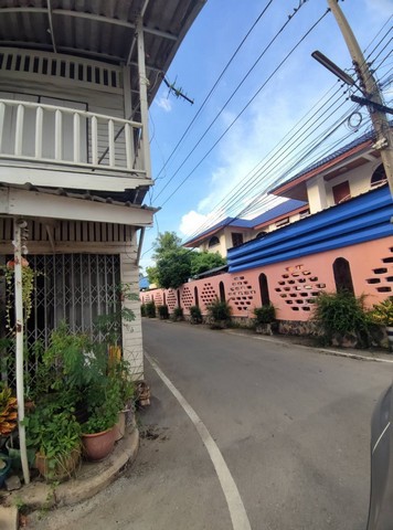 ขายที่ดิน เนื้อที่ 31.6 ตร.วา    ซ.บุญมี5 ถ.บุญมี   กระทุ่มแบน จ.สมุทรสาคร  ZW302