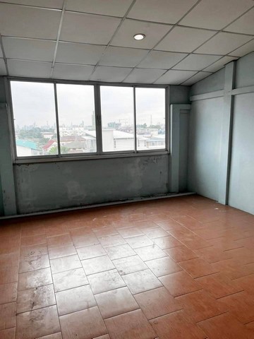 ให้เช่าอาคารพาณิชย์ 5.5 ชั้น ทำเลเอกชัย44ตลาดปิ่นทอง