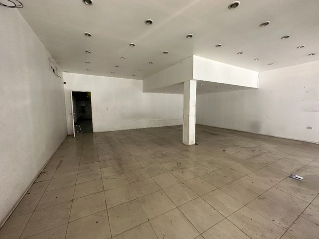 ให้เช่าตึกแถว 2 ห้อง 4 ชั้นหน้ากว้าง8เมตร ทำเลดีใกล้ The Mall บางกะปิ