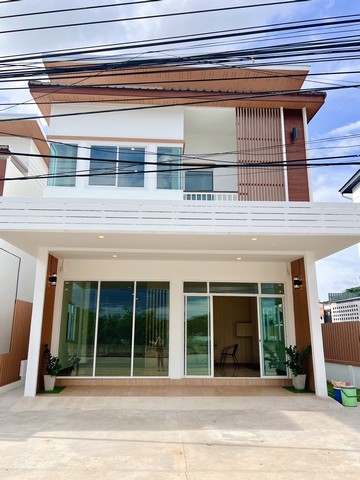 ขายบ้านกึ่งอาคารพาณิชย์ 2ชั้น37ตรว.4.75ลบ. ฟรีโอน ถ.แม่ริม-แม่โจ้ ต.ริมใต้ อ.แม่ริม เชียงใหม่