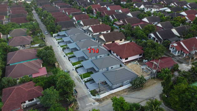 ซื้อบ้านวันนี้ รับฟรี3 เด้ง บ้านเดี่ยวชั้นเดียวโครงการเรย์เบลล่าโฮม (Reybella HOME) ทำเลทองเดินทางสะดวก ตำบลต้นธงชัย ลำปาง