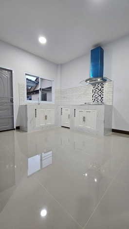 ซื้อบ้านวันนี้ รับฟรี3 เด้ง บ้านเดี่ยวชั้นเดียวโครงการเรย์เบลล่าโฮม (Reybella HOME) ทำเลทองเดินทางสะดวก ตำบลต้นธงชัย ลำปาง