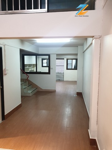 ขายอาคารพาณิชย์ 3.5 ชั้น มีดาดฟ้า ซอยจรัญสนิทวงศ์ 25 แยก 4 ทะลุ 27 แยก 3 รีโนเวทใหม่ สวยม้ากกกกก คุ้มค่า 