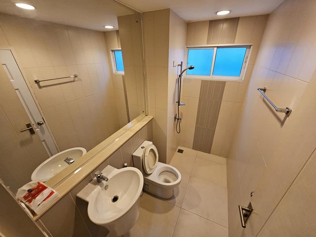 ให้เช่าทาวน์โฮม 3 ชั้น 3 ห้องนอน โครงการบ้านกลางเมือง ซอยรามคำแหง39 ใกล้ทาวน์อินทาวน์ ใกล้เลียบด่วน 