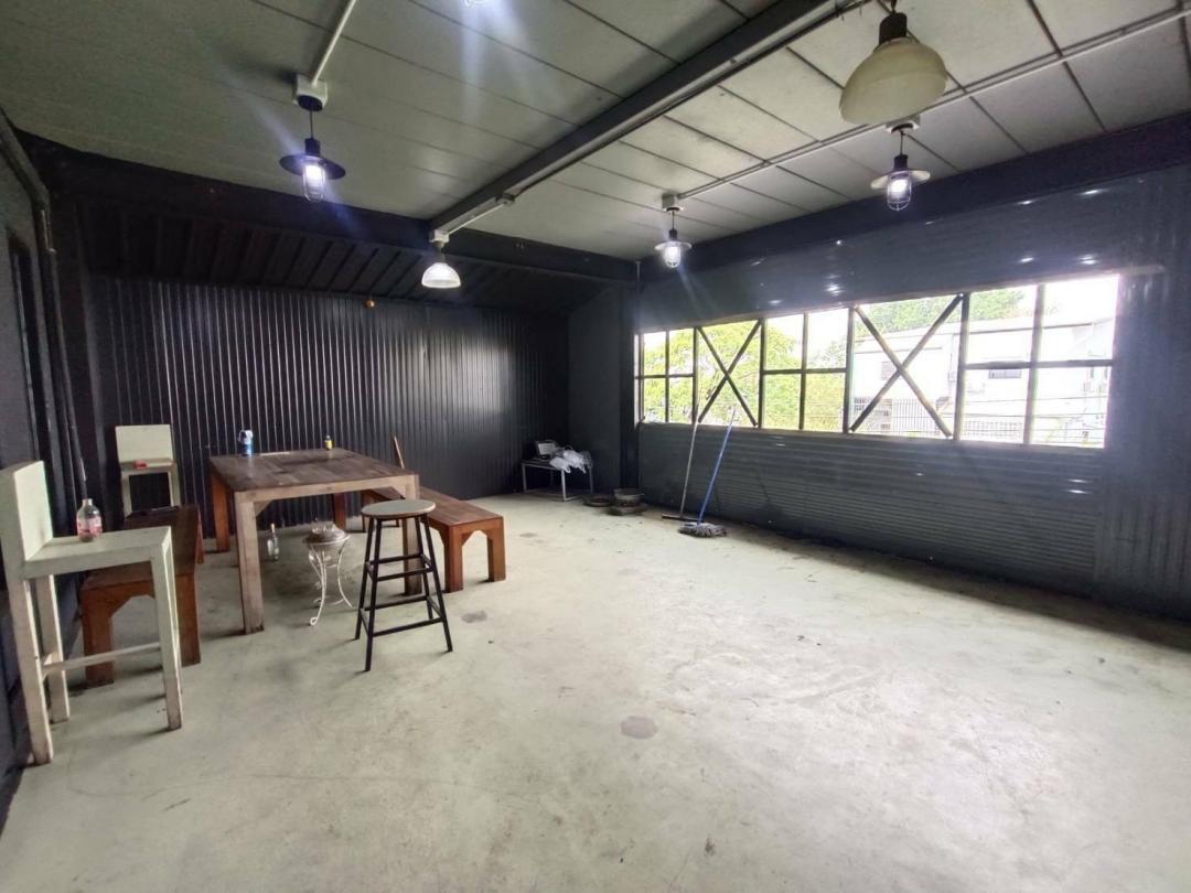 BS726 ขายโฮมออฟฟิตสำนักงาน 3ชั้นพร้อมโกดังสินค้า ซอยรามอินทรา62 ทะลุเส้นนวมินทร์ได้