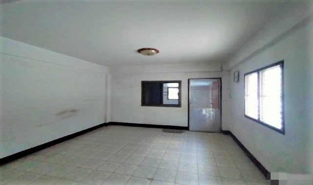 ขายอาคารพาณิชย์  อำเภอเมืองอุดรธานี  อุดรธานี (PKK04-05093)