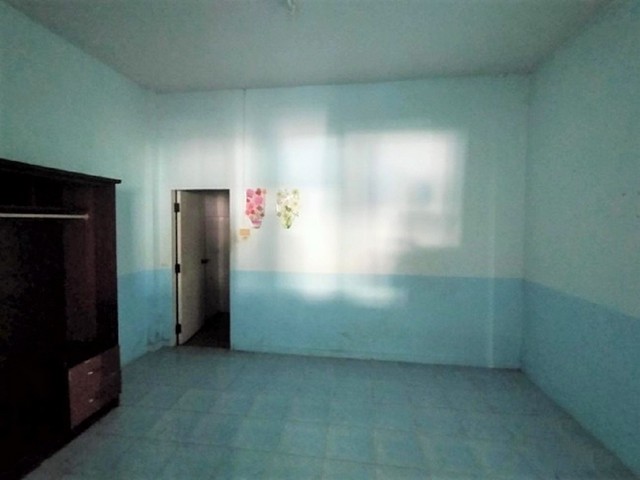 ขายทาวน์เฮ้าส์   หมู่บ้านปราณทอง วิลเลจ อุดรธานี (PKK03-05384)