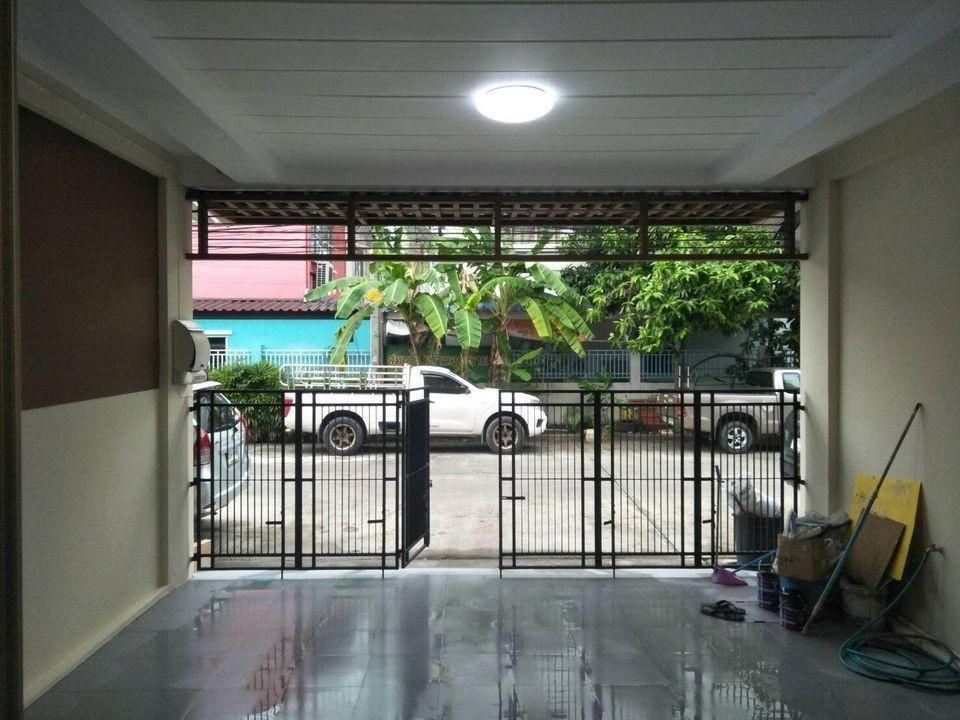 ให้เช่าทาว์นโฮม 3 ชั้น โครงการ RK Office Park มีนบุรี ถนนสุวินทวงศ์ ใกล้รถไฟฟ้าสีชมพู 