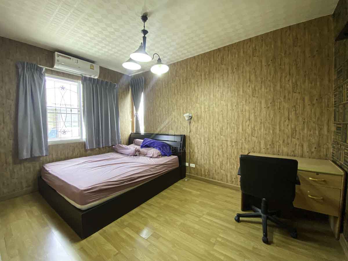 ทาวน์โฮม 2 ชั้น หมู่บ้านอารียา เดอะคัลเลอร์ ติวานนท์ เฟส 2 หลังริม