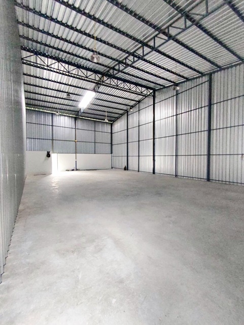 ปากเกร็ด ชัยพฤกษ์ โฮมโปร นนทบุรี โกดังสร้างใหม่ ไทวัสดุ ไฟฟ้า3เฟส 200ตรม. 1ห้อง 1น้ำ จอดรถได้หลายคัน