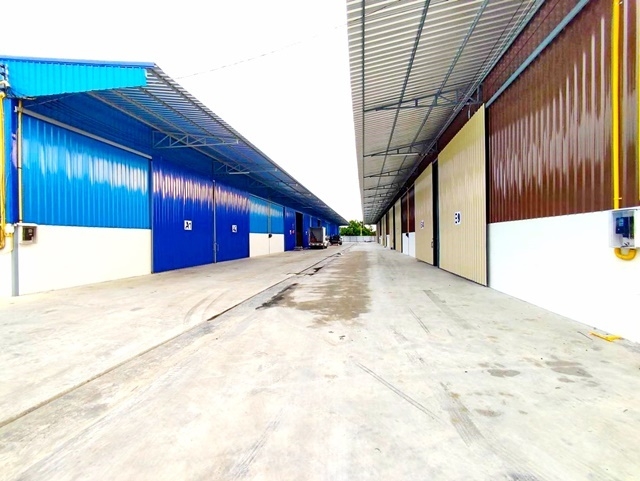 นนทบุรี โกดังสร้างใหม่ ไทวัสดุ ชัยพฤกษ์ โฮมโปร ไฟฟ้า3เฟส 145ตรม. 1ห้อง 1น้ำ จอดรถได้หลายคัน