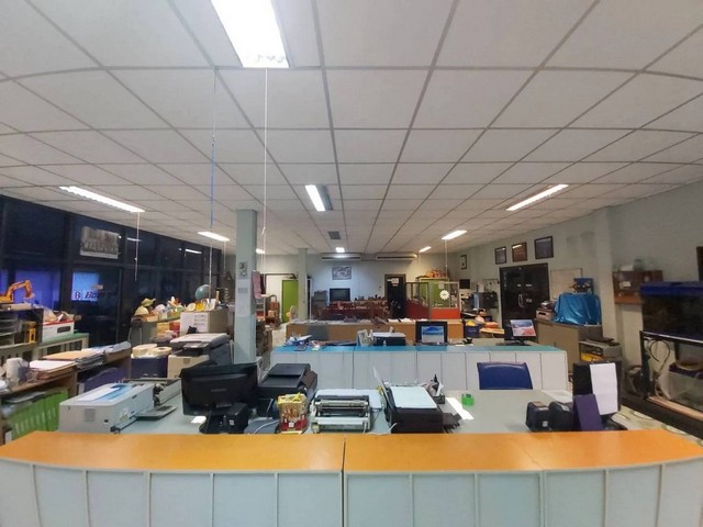 C2080 ขายโรงงานเนื้อที่ 9 ไร่ ใกล้นิคมอุตสาหกรรมอมตะนครชลบุรี เฟส 10