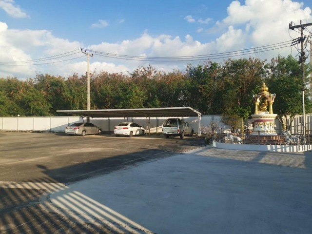 C2632 ขายโรงงานผลิตชิ้นส่วนยานยนต์ 5 ไร่ ติดถนนสุวินทวงศ์ บางน้ำเปรี้ยว ฉะเชิงเทรา