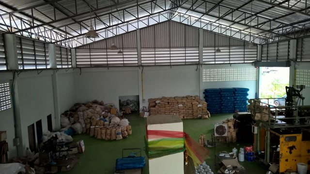 C3383 ขายโรงงานพลาสติก พร้อมใบรง. ถนนสุวินทวงศ์ ฉะเชิงเทรา