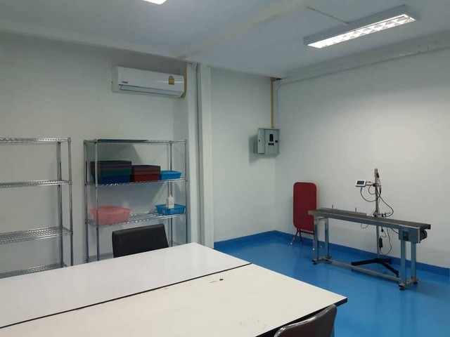 C3468  ขายโรงงานผลิตเครื่องสำอางขนาดเล็ก มีเครื่องจักรบางส่วน ใกล้ถนนกาญจนาตะวันตก9 ลาดหลุมแก้ว ปทุมธานี 