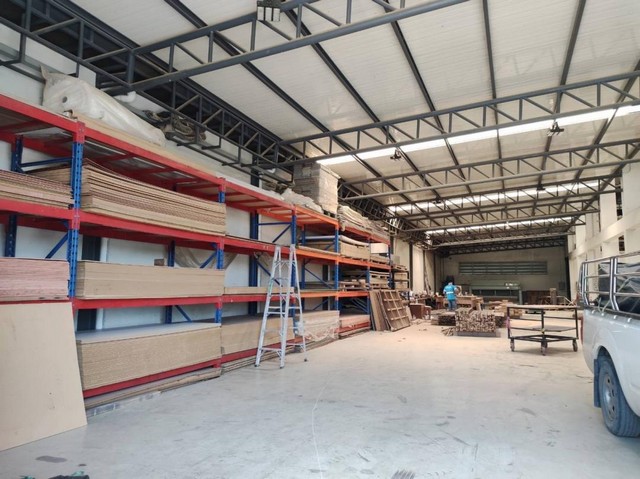 C3576 ขายโรงงานผลิตเฟอร์นิเจอร์ 2 ไร่ มีใบอนุญาต รง.2 เขตลาดกระบัง​ ใกล้สนามบินสุวรรณภูมิ