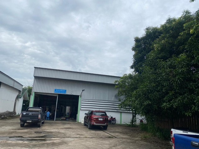 C3574 ขายโรงงานฉีดพลาสติก มีเครื่องจักรและอุปกรณ์การผลิต มีใบรง.4 ศรีราชา ชลบุรี