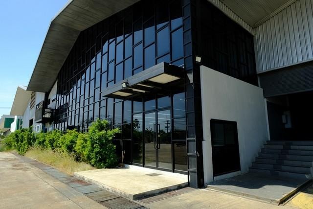 C4056 ขายโรงงาน 11 ไร่ มีใบอนุญาตประกอบกิจการโรงงาน ในนิคมเกตุเวย์ แปลงยาว ฉะเชิงเทรา