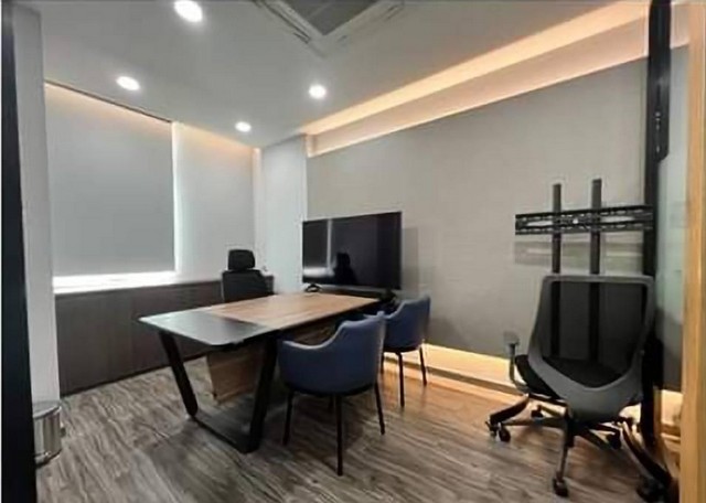 ให้เช่าโฮมออฟฟิศ 4 ชั้น 400 ตรม. โครงการบิซ เเกลเลอเรีย นวลจันทร์-เกษตรนวมินทร์ พร้อมเฟอร์นิเจอร์