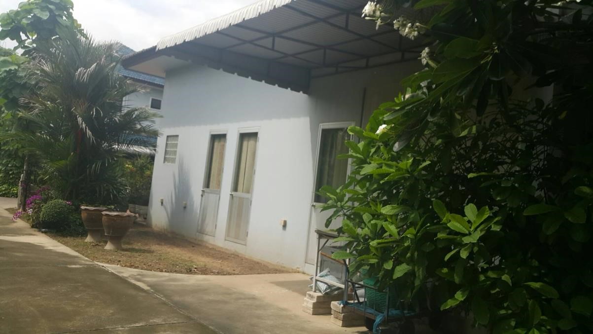 ขายโรงงานทำไอศครีมและบ้านพักคนงาน