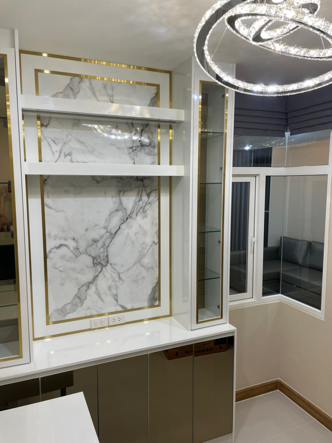 ขายทาวน์เฮาส์  2 ชั้น สไตล์อังกฤษ โกลเด้น ทาวน์ 3 บางนา-สวนหลวงเ จ้าของขายเอง  ราคา 4.5 ล้าน
