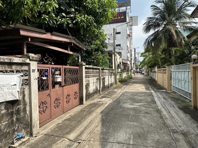 ขาย ที่ดิน 99 ตรว. ทำเลดี ใกล้ บิ๊กซี ติวานนท์ ติดคอนโด ศุภาลัย ปาร์ค แยกติวานนท์ จากปากซอยถึงแปลงที่ดิน 170 เมตร เดิน 2 นาทีถึงถนนใหญ่