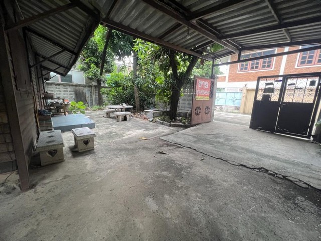 ขาย ที่ดิน 99 ตรว. ทำเลดี ใกล้ บิ๊กซี ติวานนท์ ติดคอนโด ศุภาลัย ปาร์ค แยกติวานนท์ จากปากซอยถึงแปลงที่ดิน 170 เมตร เดิน 2 นาทีถึงถนนใหญ่