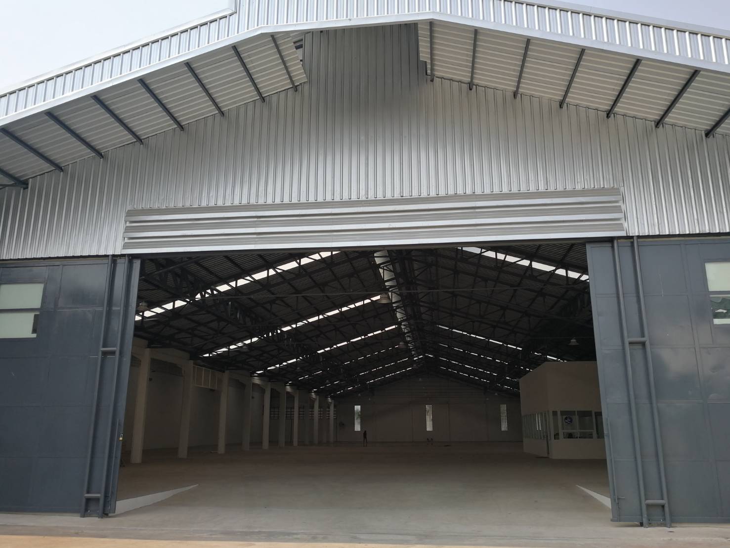 รหัสทรัพย์ R2910 ปล่อยเช่า โกดังพร้อมออฟฟิศ เป็นพื้นที่สีส้ม ซอยวัดชมนิมิตร ย่านสุขสวัสดิ์ ประชาอุทิศ 