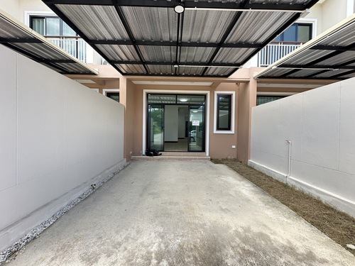 ขาย Townhouse ไม่ไกลจากตัวเมืองเชียงใหม่ เดินทางสะดวก เพียง 15 นาที เท่านั้น โซนสันกำแพง