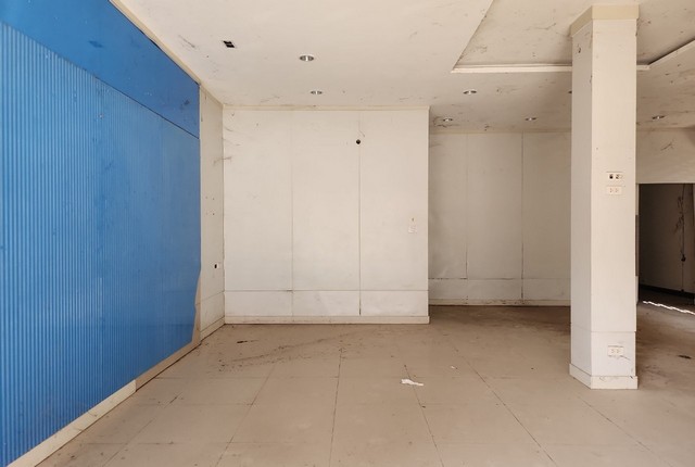 ขายอาคารพาณิชย์  อำเภอเมืองร้อยเอ็ด ร้อยเอ็ด (PKK04-05700)