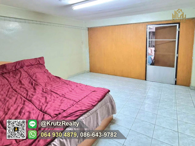 ขายตึกแถว 3 ห้องนอน 2 ห้องน้ำ 3.5 ชั้น 13 ตารางวา ถนนกรุงธนบุรีซอย 4 แขวงบางลำภูล่าง เขตคลองสาน กรุงเทพ