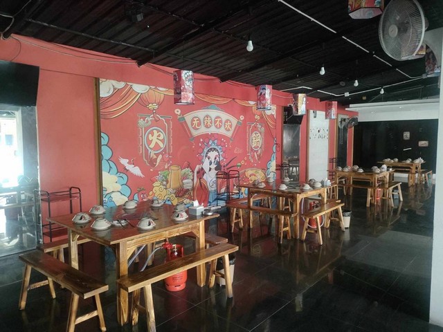 เซ้ง เช่าร้านหม่าล่ากบ ปลา หม่าล่าหม้อ ไฟพร้อมอุปกรณ์ ต.วิชิต อ.เมือง จ.ภูเก็ต 