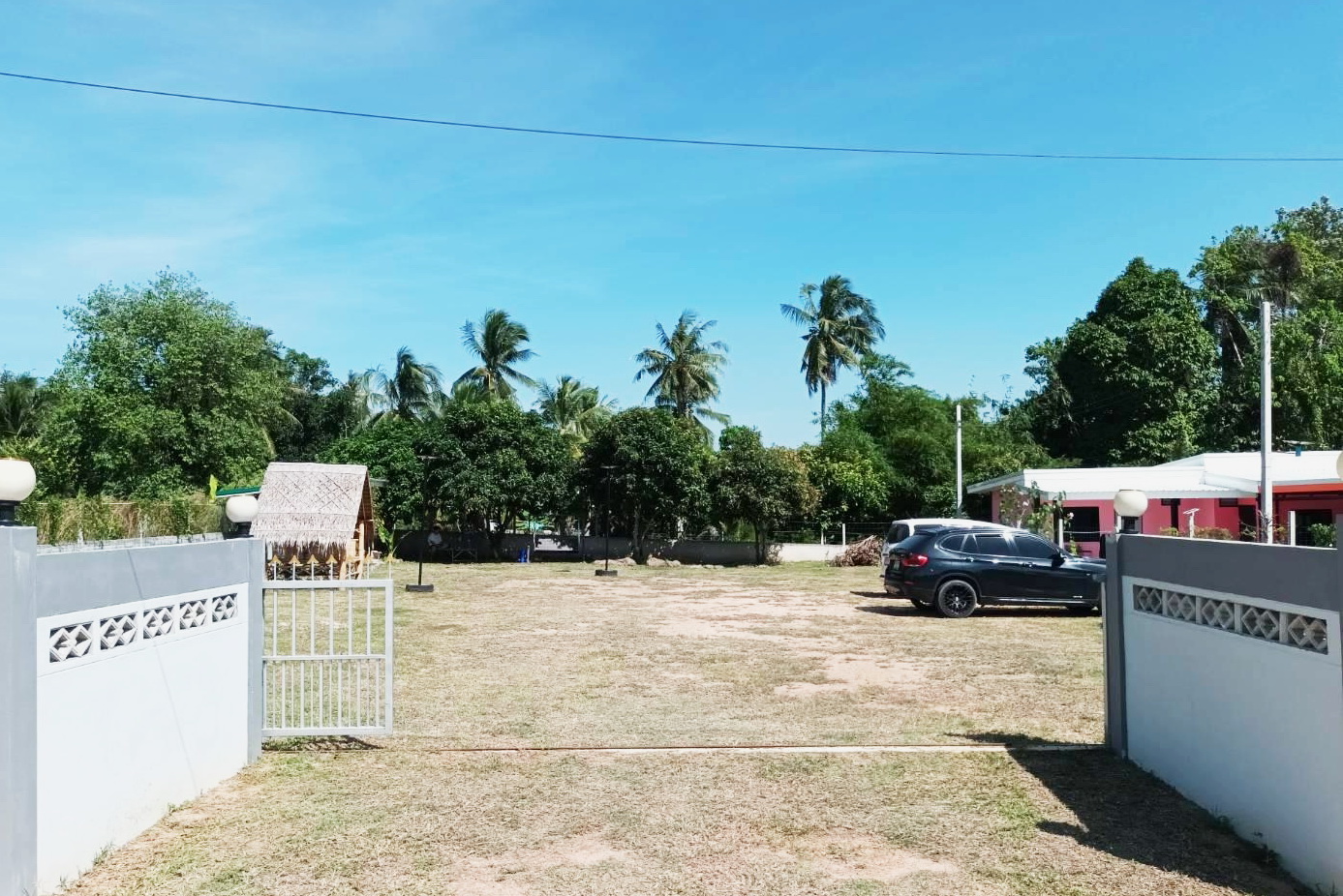 ขายด่วนที่ดินถมแล้วพร้อมรั้ว 200 ตารางวา อ.ศรีราชา จ.ชลบุรี