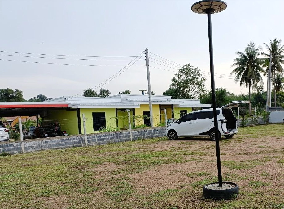 ขายด่วนที่ดินถมแล้วพร้อมรั้ว 200 ตารางวา อ.ศรีราชา จ.ชลบุรี