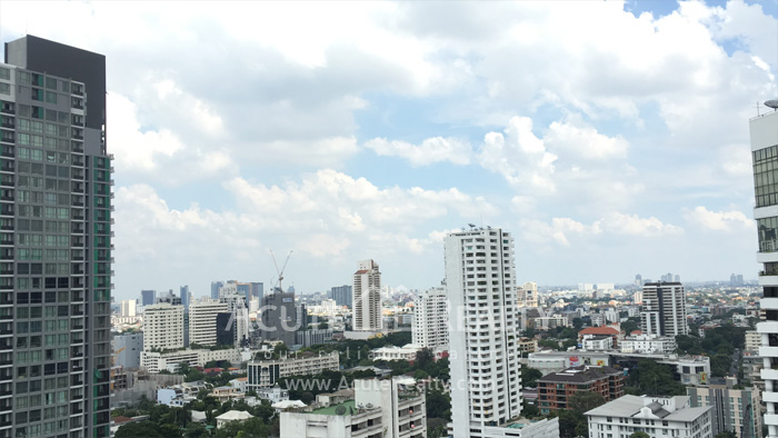 ให้เช่าคอนโด ฟิฟตี้ฟิฟทาวเวอร์ ห้องปรับปรุงใหม่ทั้งหมด ตกแต่งแบบสไตล์โมเดิร์น ใกล้รถไฟฟ้าทองหล่อ