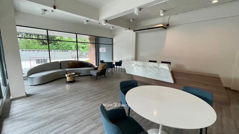 ให้เช่าอาคาร 2 ชั้น พร้อมที่จอดรถ สุขุมวิท 71 เหมาะทำร้านอาหาร คาเฟ่ คลินิก โชว์รูม