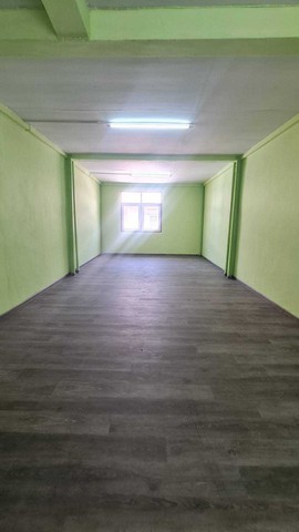 ขายอาคารพาณิชย์ 3.5 ชั้น ทำเลดี เหมาะสำหรับทำการค้า ออฟฟิศ  ใกล้ถนนสุขสวัสดิ์   วัดสน ราษฎร์บูรณะ  ZTK003