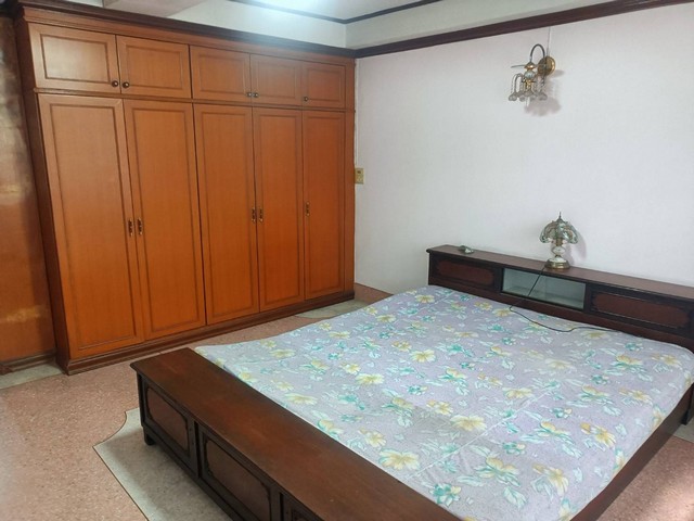 ขายด่วน ตึกแถว 4 ชั้น 21.7 ตารางวา ประชาอุทิศ74/1  ใกล้ ตลาดประชาอุทิศ76 แขวงบางมด เขตทุ่งครุ กทม.  ZTK002