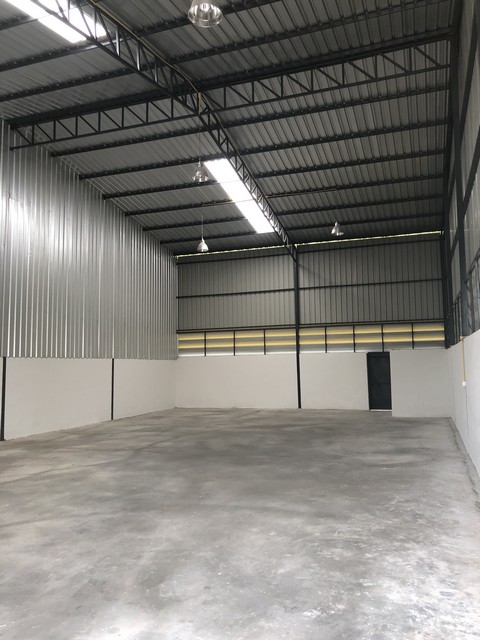 โกดังให้เช่า ถนนบ้านกล้วย-ไทรน้อย ต.พิมลราช อ.บางบัวทอง จ.นนทบุรี 