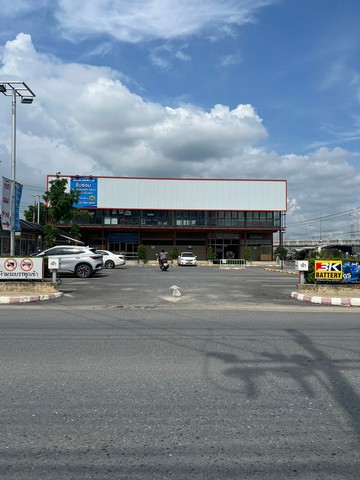 ขายที่ดินบางบัวทอง 766.3 ตารางวา ที่ดินพร้อมสิ่งปลูกสร้าง (ทำเลทอง)!!!