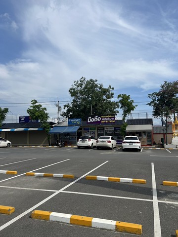 ขายที่ดินบางบัวทอง 766.3 ตารางวา ที่ดินพร้อมสิ่งปลูกสร้าง (ทำเลทอง)!!!