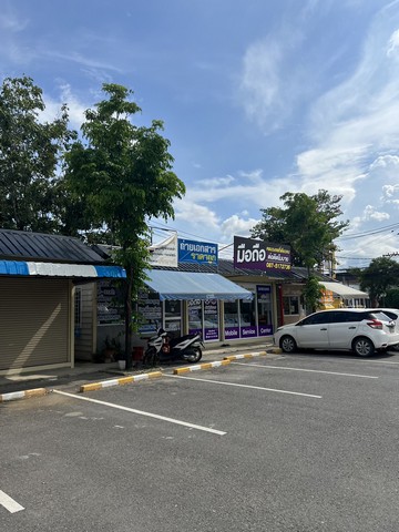 ขายที่ดินบางบัวทอง 766.3 ตารางวา ที่ดินพร้อมสิ่งปลูกสร้าง (ทำเลทอง)!!!