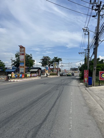 ขายที่ดินบางบัวทอง 766.3 ตารางวา ที่ดินพร้อมสิ่งปลูกสร้าง (ทำเลทอง)!!!