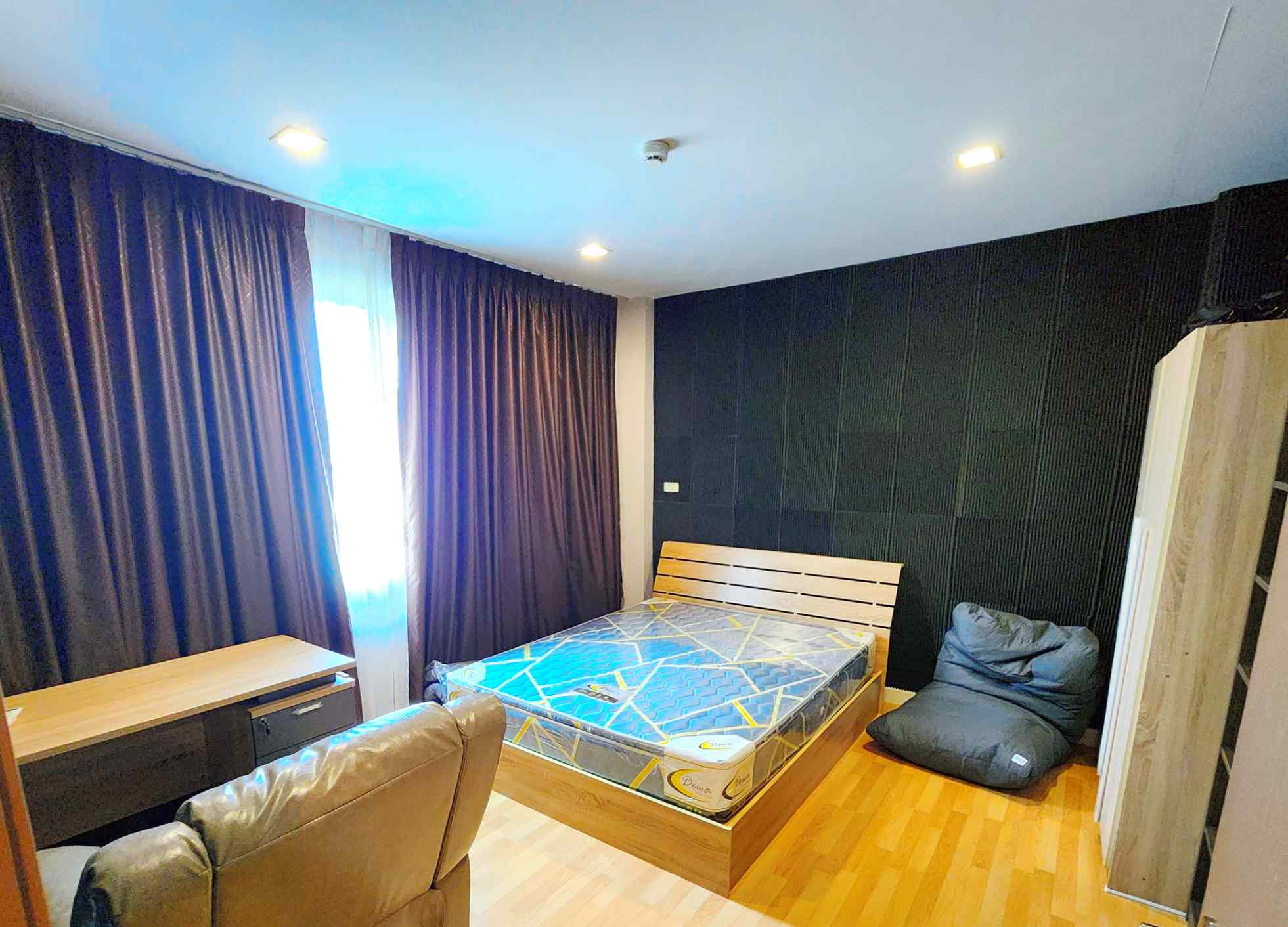 ขายคอนโด Green Lake Condo ศรีราชา ใกล้แนวทางรถไฟฟ้าความเร็วสูง EEC 