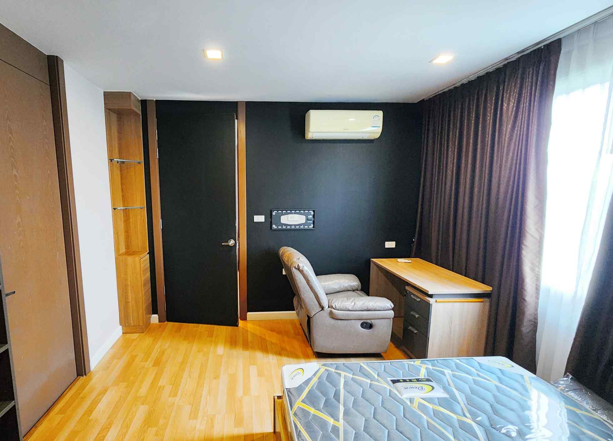 ขายคอนโด Green Lake Condo ศรีราชา ใกล้แนวทางรถไฟฟ้าความเร็วสูง EEC 