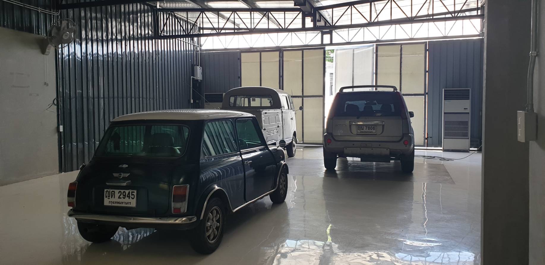 ให้เช่าโกดัง พื้นที่ใช้ส่อย 128 ตารางเมตร ที่จอดรถ 3 คัน  ซอยลาดพร้าว 35  จันทรเกษม เขตจตุจักร กรุงเทพมหานคร