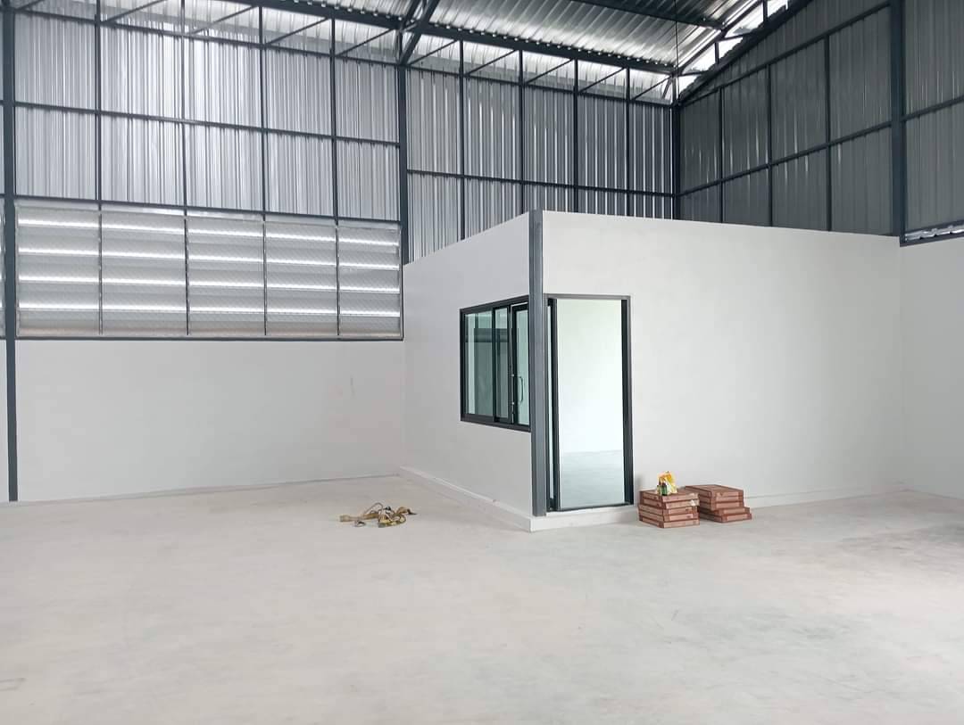 รหัสทรัพย์ R2912 ให้เช่า โกดังพร้อมออฟฟิศ ย่านลำลูกกา คลอง 4 รังสิต ปทุมธานี 